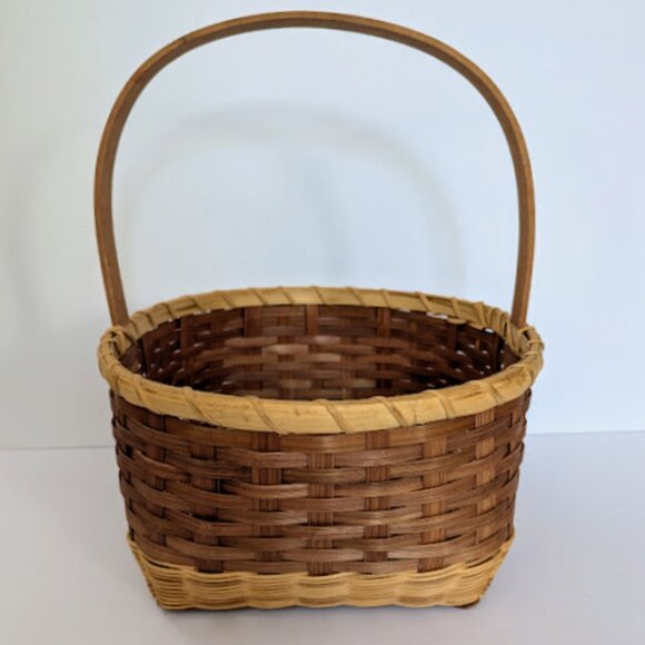 Vintage Round Woven Basket with Handle Farmhouse Cottage Core Rustic Decor - Picture 1 of 6